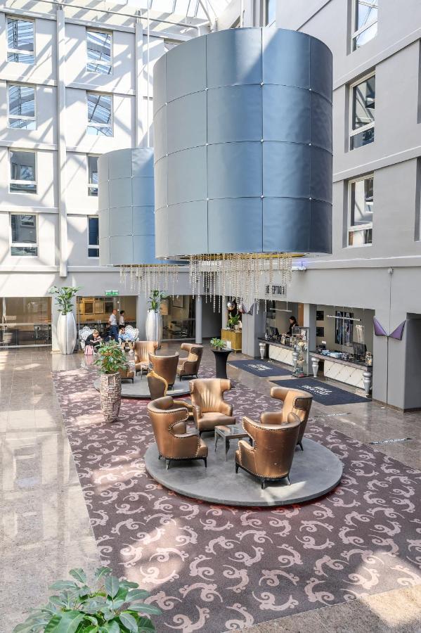 Hotel Clarion Ernst