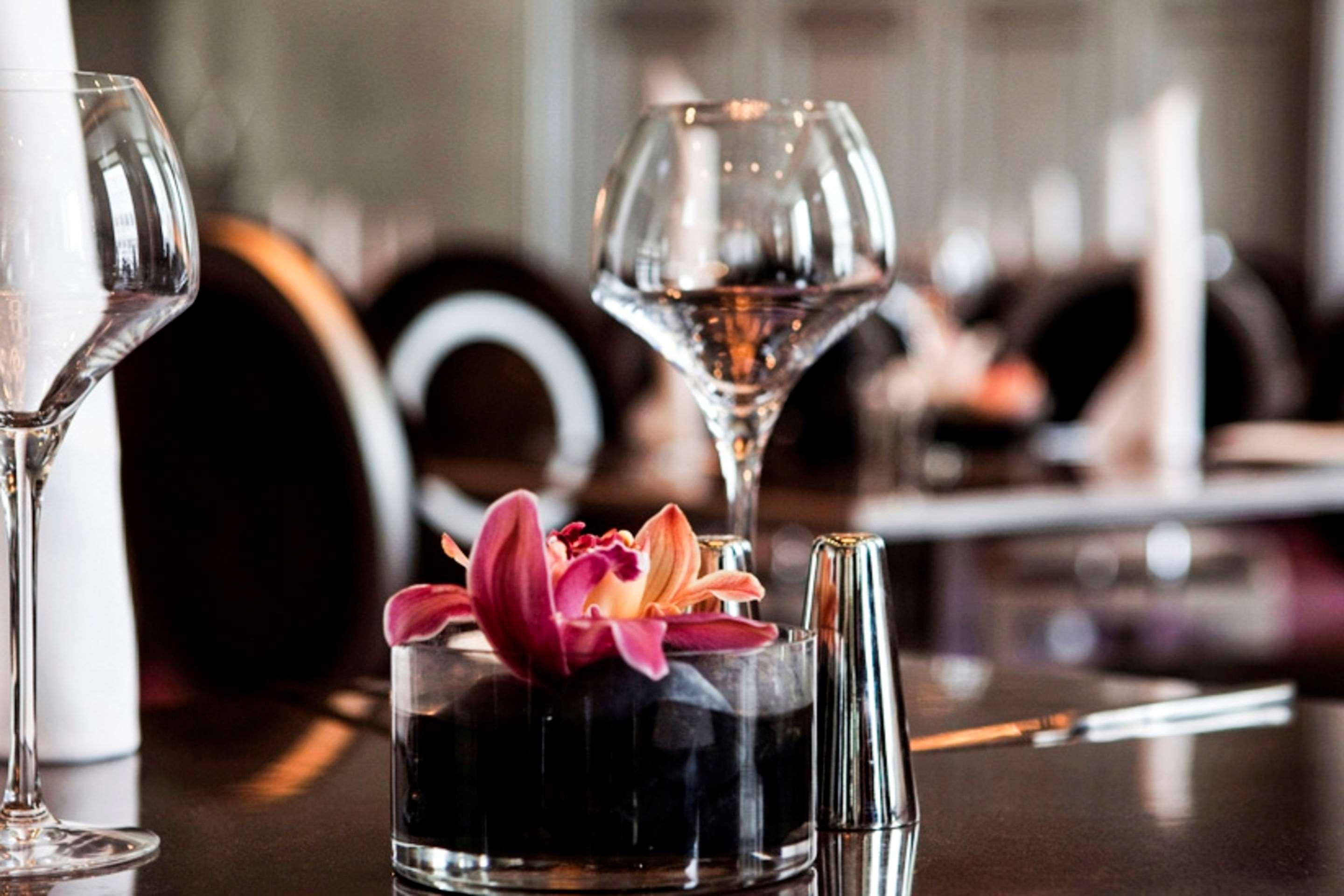 Hotel Clarion Ernst 4*