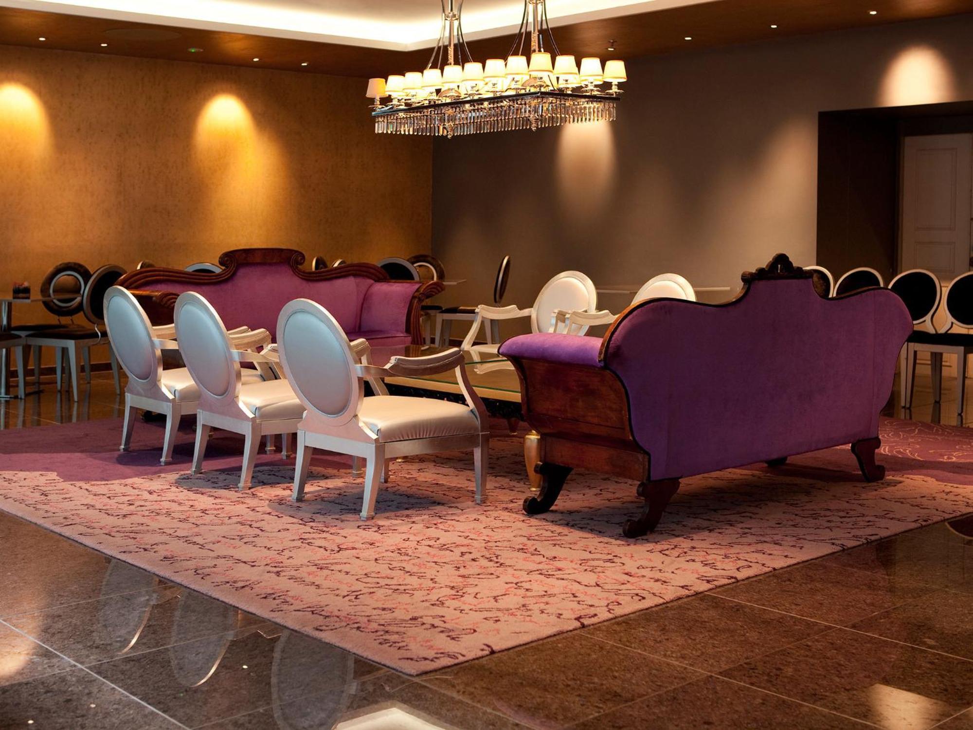 Hotel Clarion Ernst