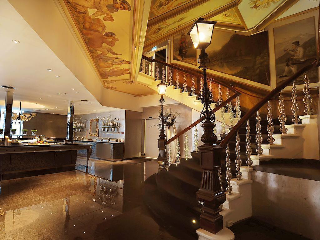 Clarion Ernst Отель 4*