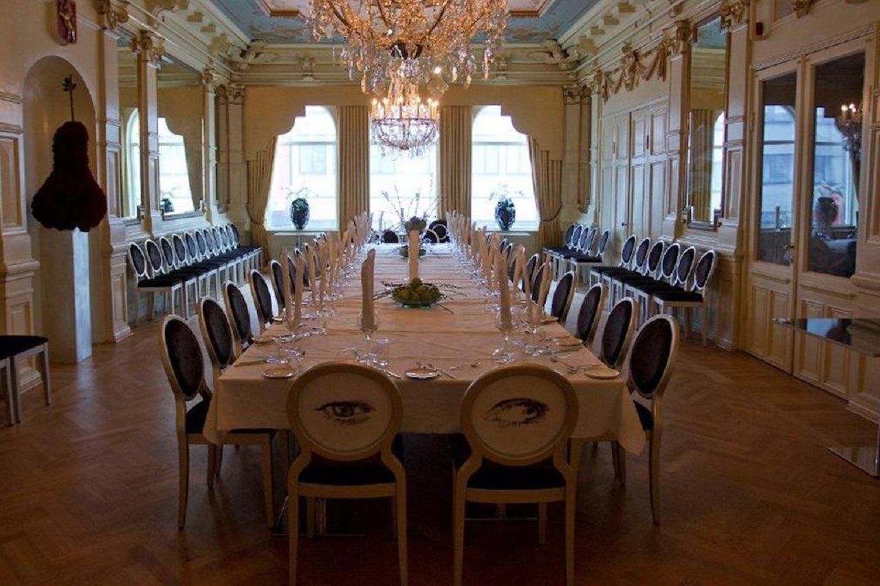 Clarion Ernst Отель 4*